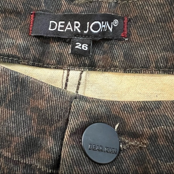 3/$25  NWT Dear John leopard print jeans 26 - Picture 10 of 12